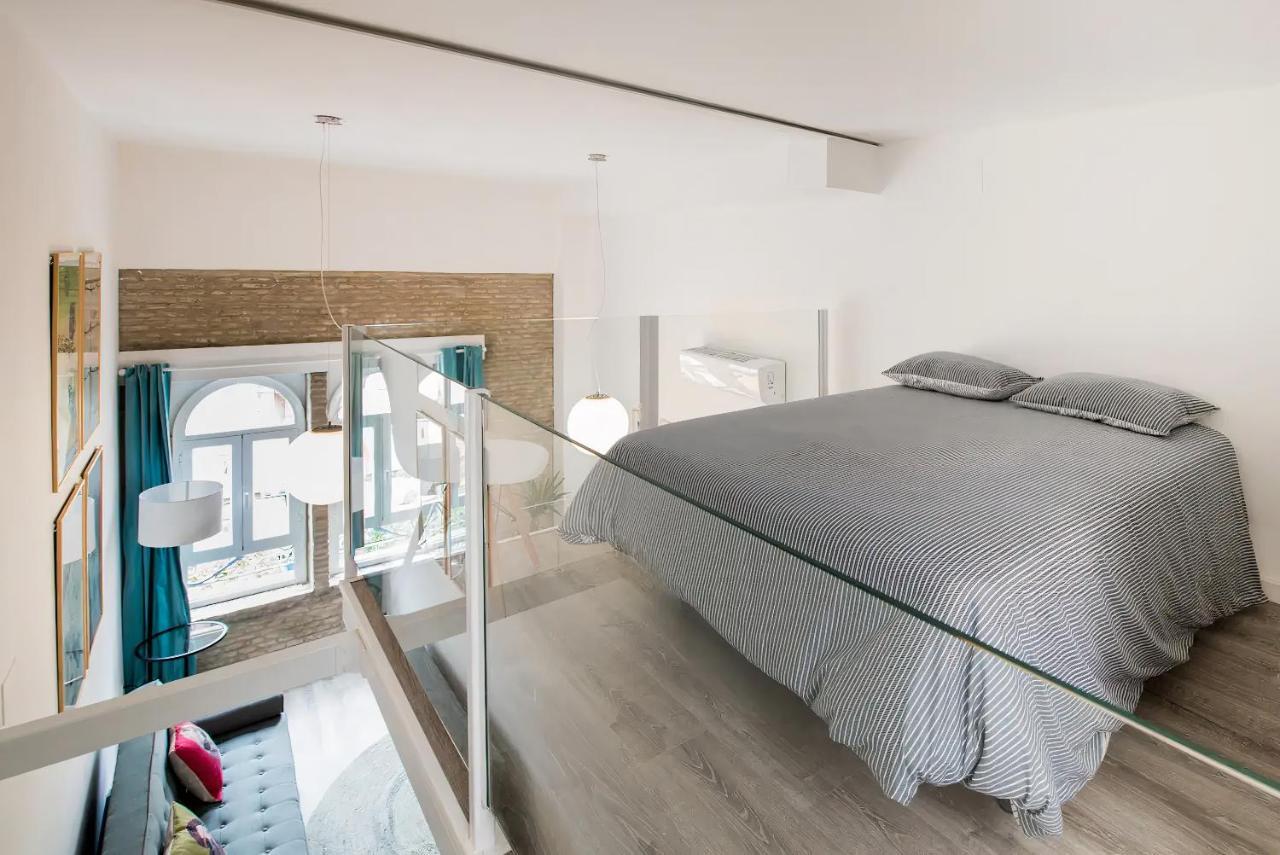 Апартаменты Pop Art Feria Luminoso Duplex Con Terraza Privada Севилья Экстерьер фото