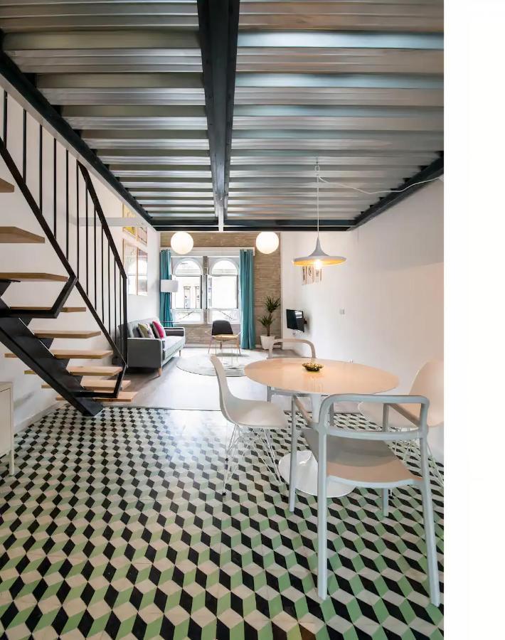 Апартаменты Pop Art Feria Luminoso Duplex Con Terraza Privada Севилья Экстерьер фото